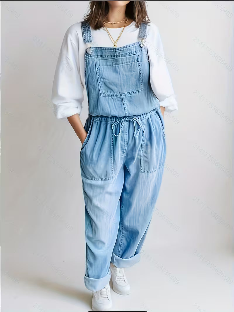 Clara | Kurze hellblaue Denim-Latzhose mit Vintage-Waschung