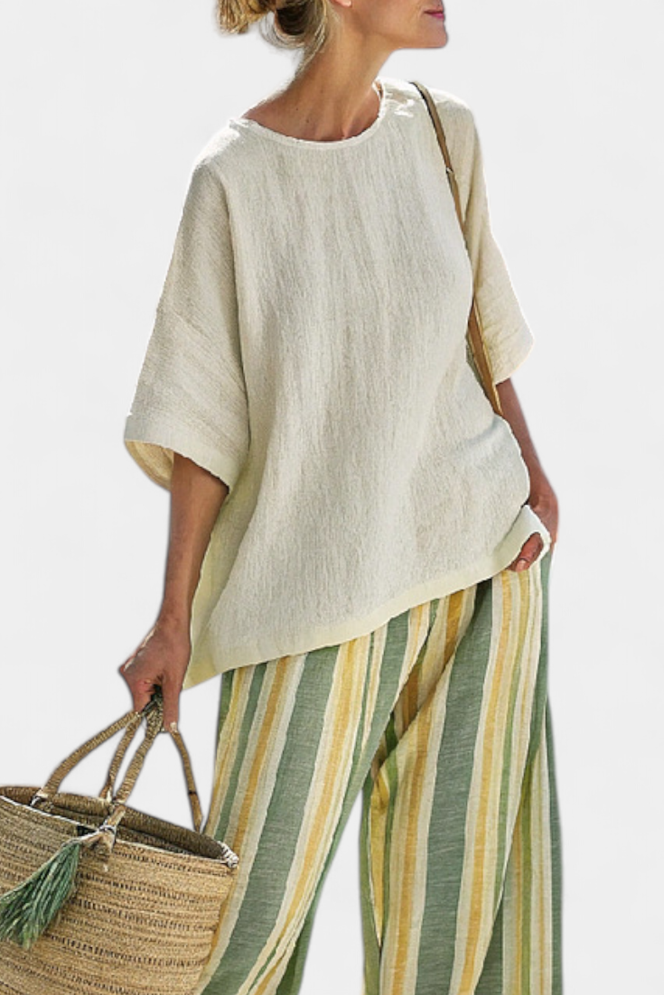 Zoë – Raffiniertes Top & Gestreifte Hose