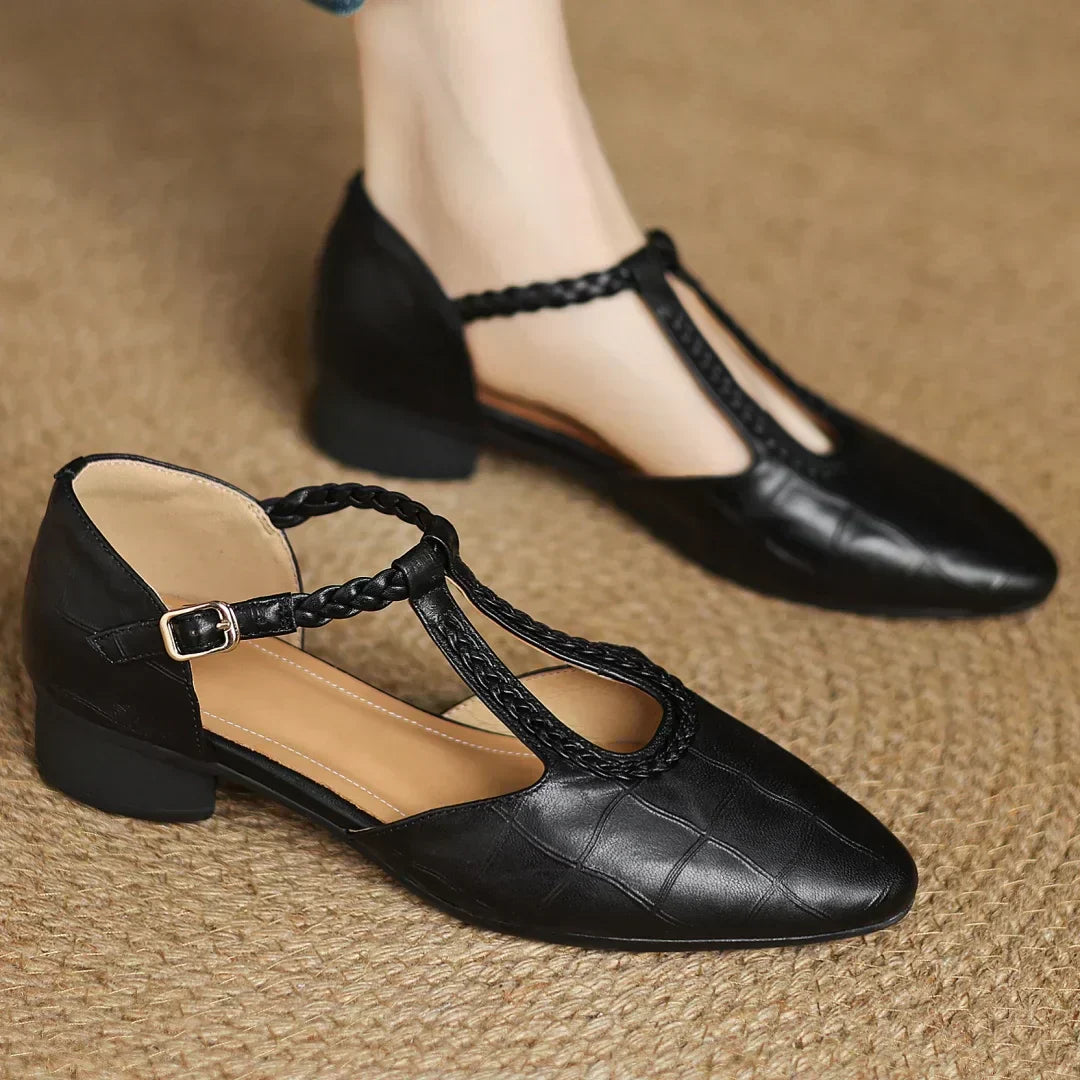 Astrid – Klassischer Leder-Riemchenschuh mit Geflochtenem T-Riemen