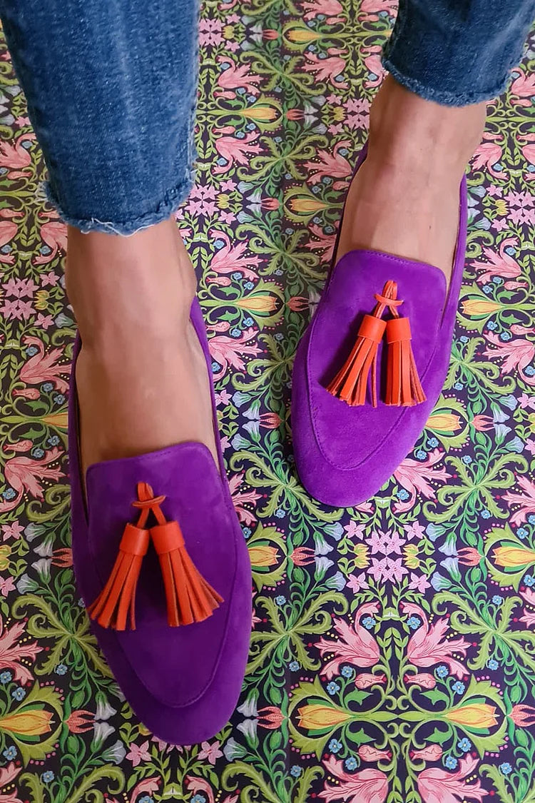 Violette Loafer mit Quasten