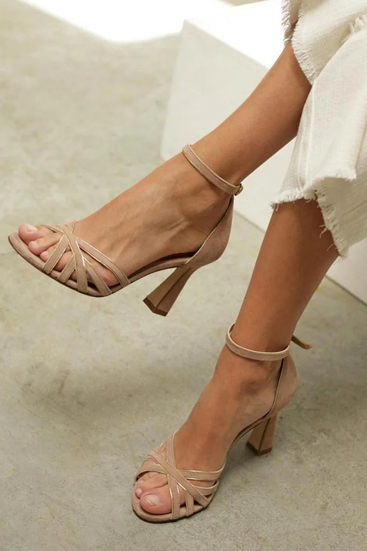 Blockabsatz-Sandalen mit Riemchen