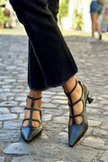 Pumps mit Knöchelriemen
