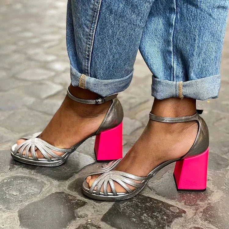 Bicolor-Absatzsandalen