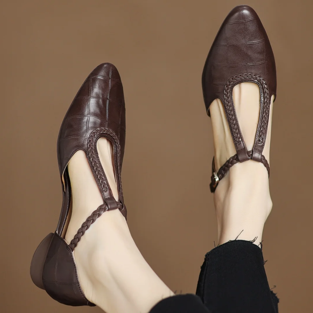 Astrid – Klassischer Leder-Riemchenschuh mit Geflochtenem T-Riemen