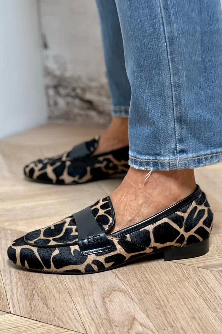 Loafer mit Animal-Print und elegantem Detail