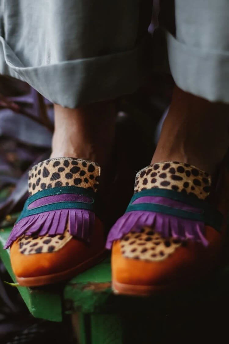 Loafer mit Fransen und Animal-Print