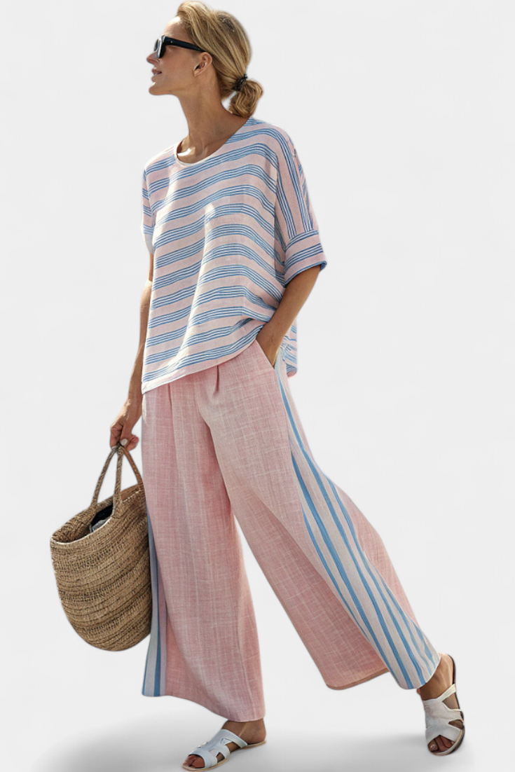 Lynn – Elegante Rosa-Blaue Bluse & Weiche Hose