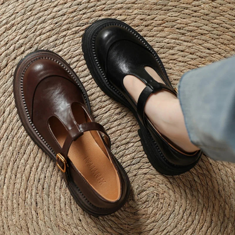 Fleur – T-Bar Schuhe mit Vintage-Charme
