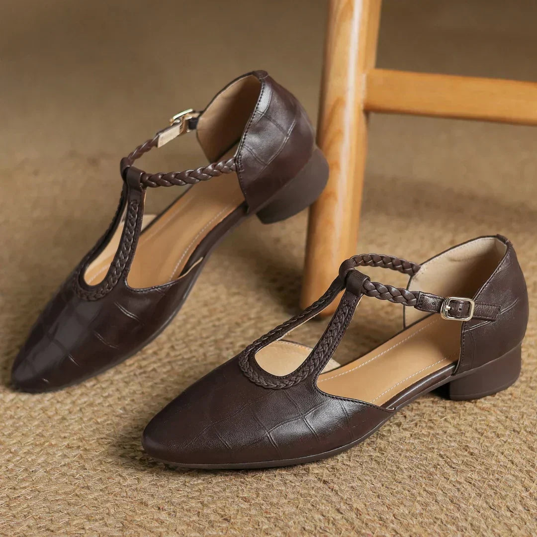 Astrid – Klassischer Leder-Riemchenschuh mit Geflochtenem T-Riemen