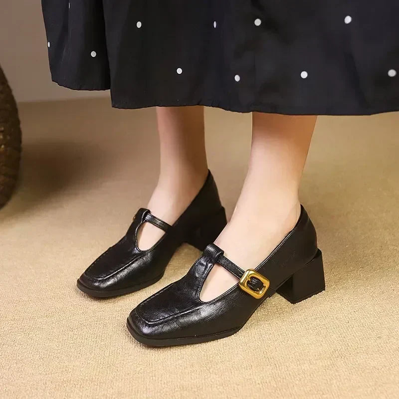 Ria – Zeitloser Damenschuh mit Elegantem Absatz