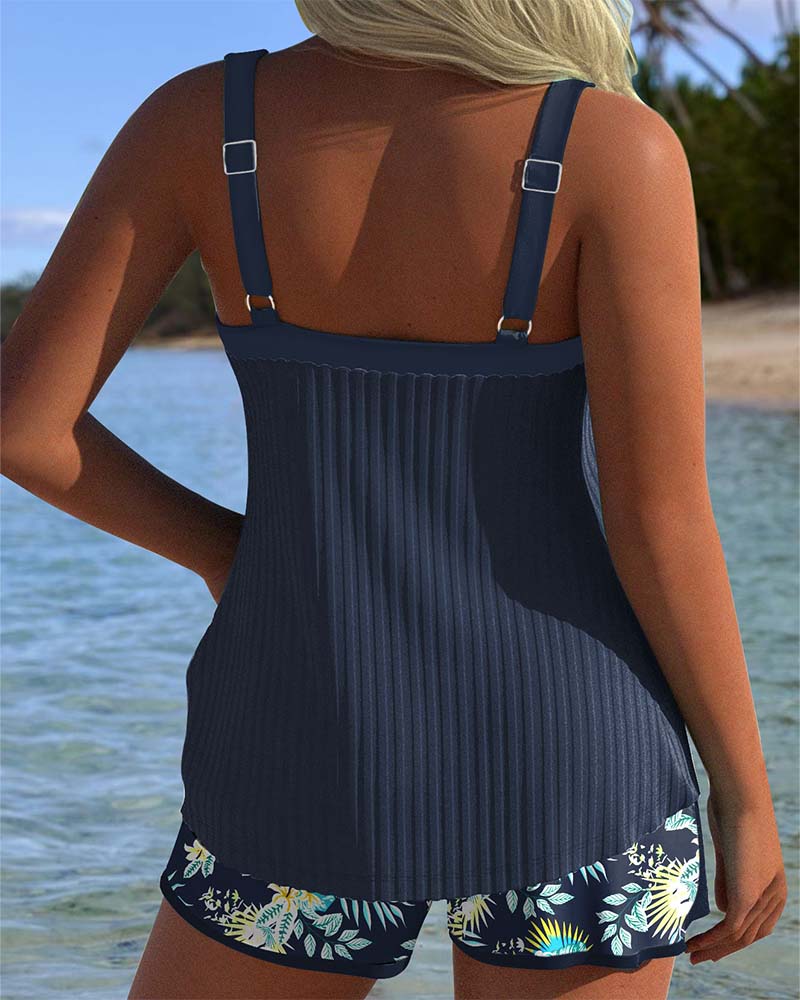 Lana | Gestreifter Tankini mit Strandshorts, zweiteilig